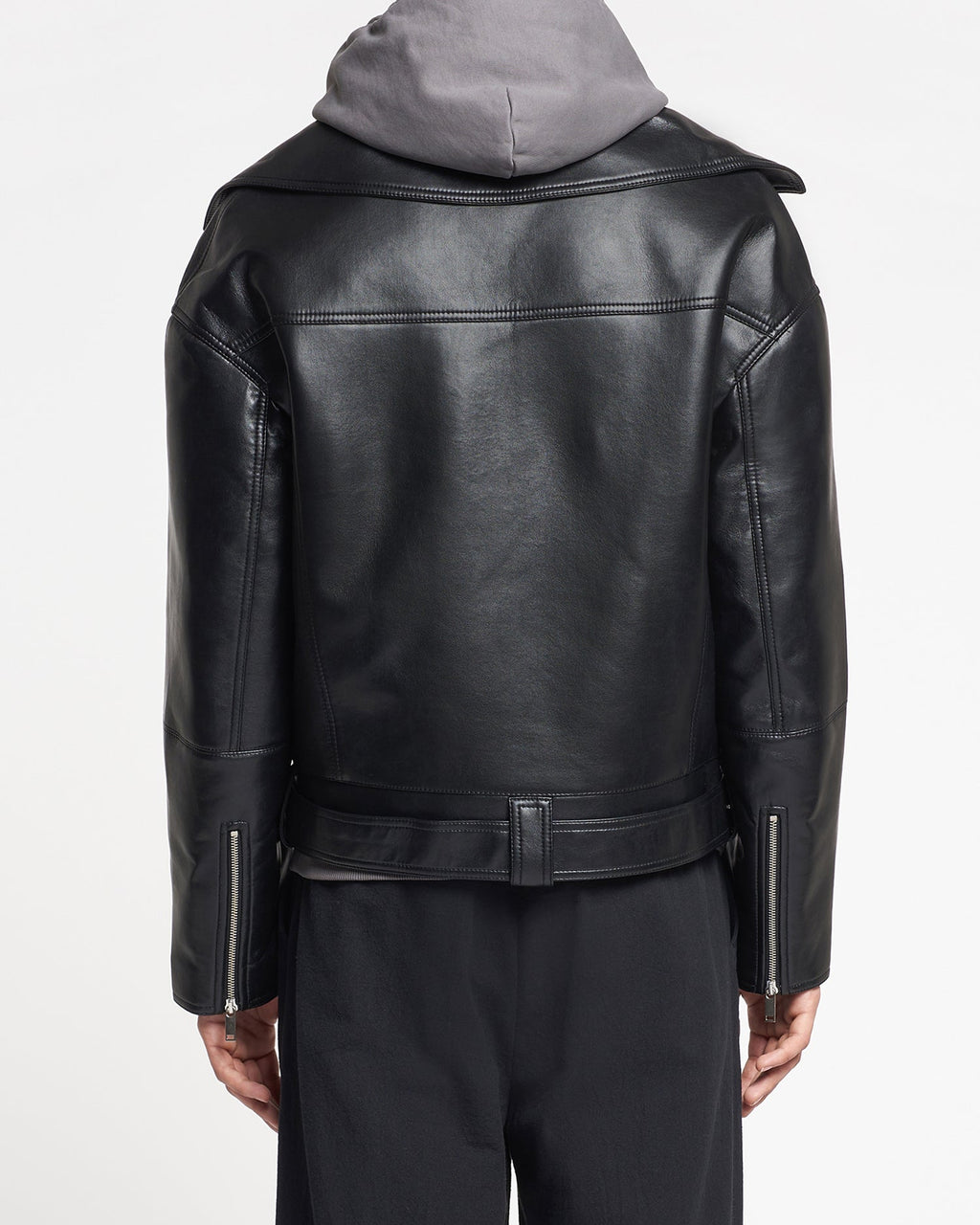 Blouson de motard pour homme en cuir régénéré noir avec accessoires argentés