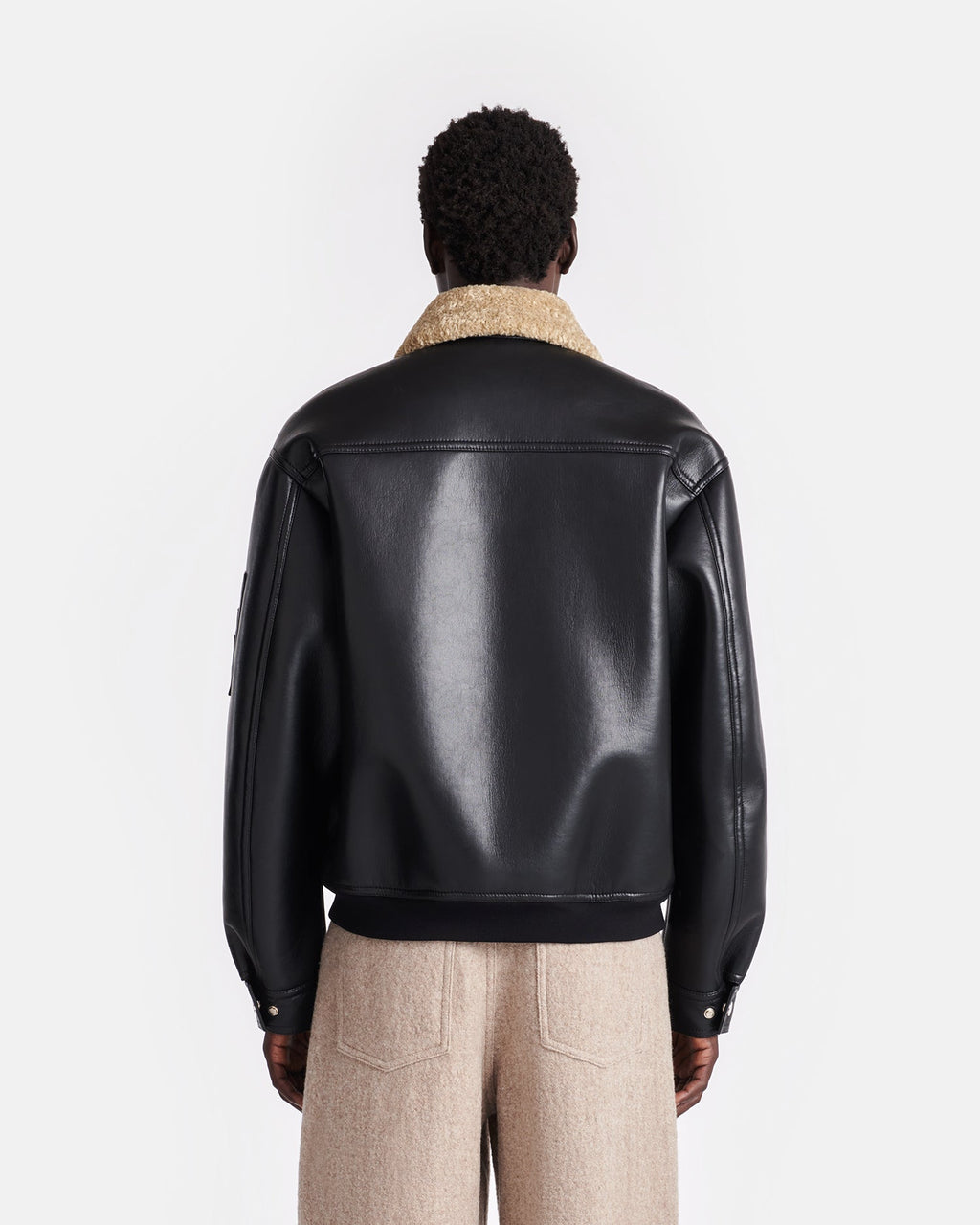 Blouson d'aviateur oversize en shearling contrecollé noir à col Cornstalk