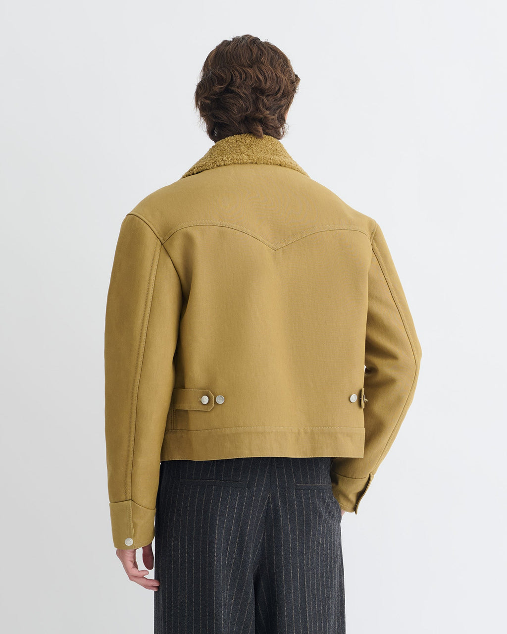 Veste en coton huilé kaki jaune pour homme avec col en fausse fourrure de mouton