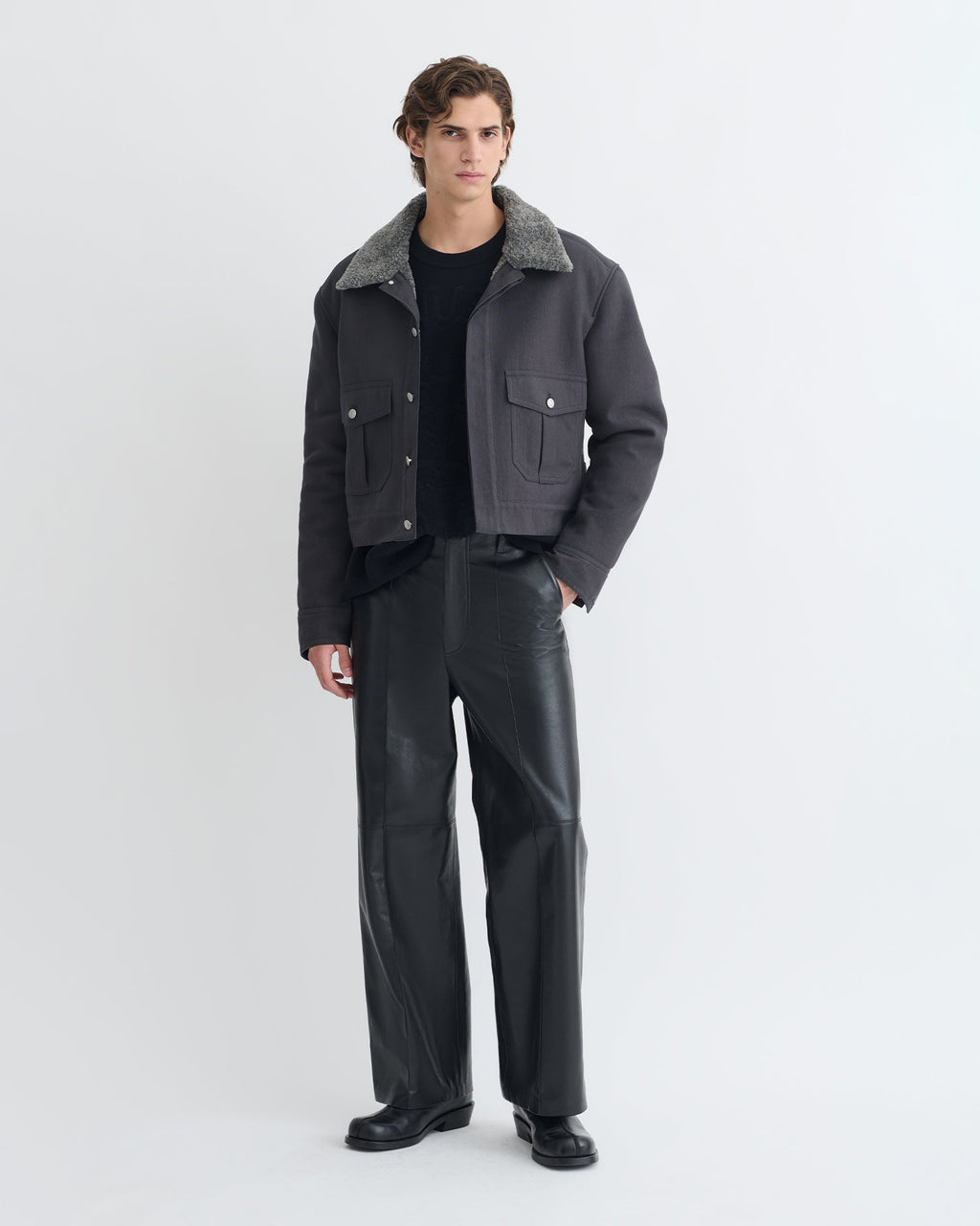 Veste oversize en coton ciré graphite avec col en fausse peau de mouton