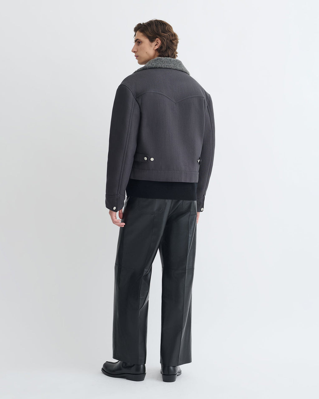 Veste oversize en coton ciré graphite avec col en fausse peau de mouton