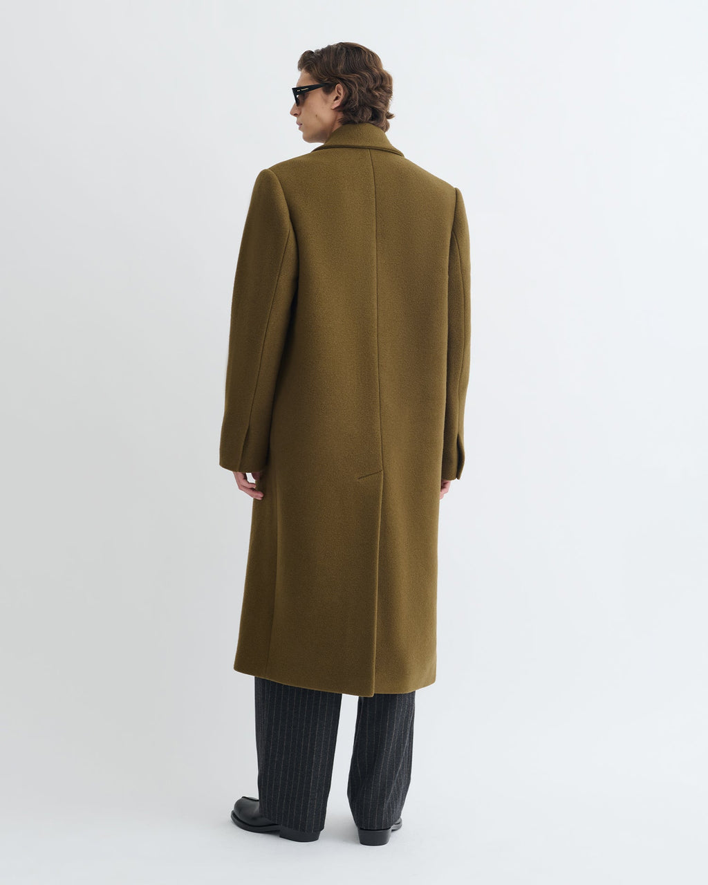 Manteau croisé en laine feutrée vert olive pour homme, épaules tombantes