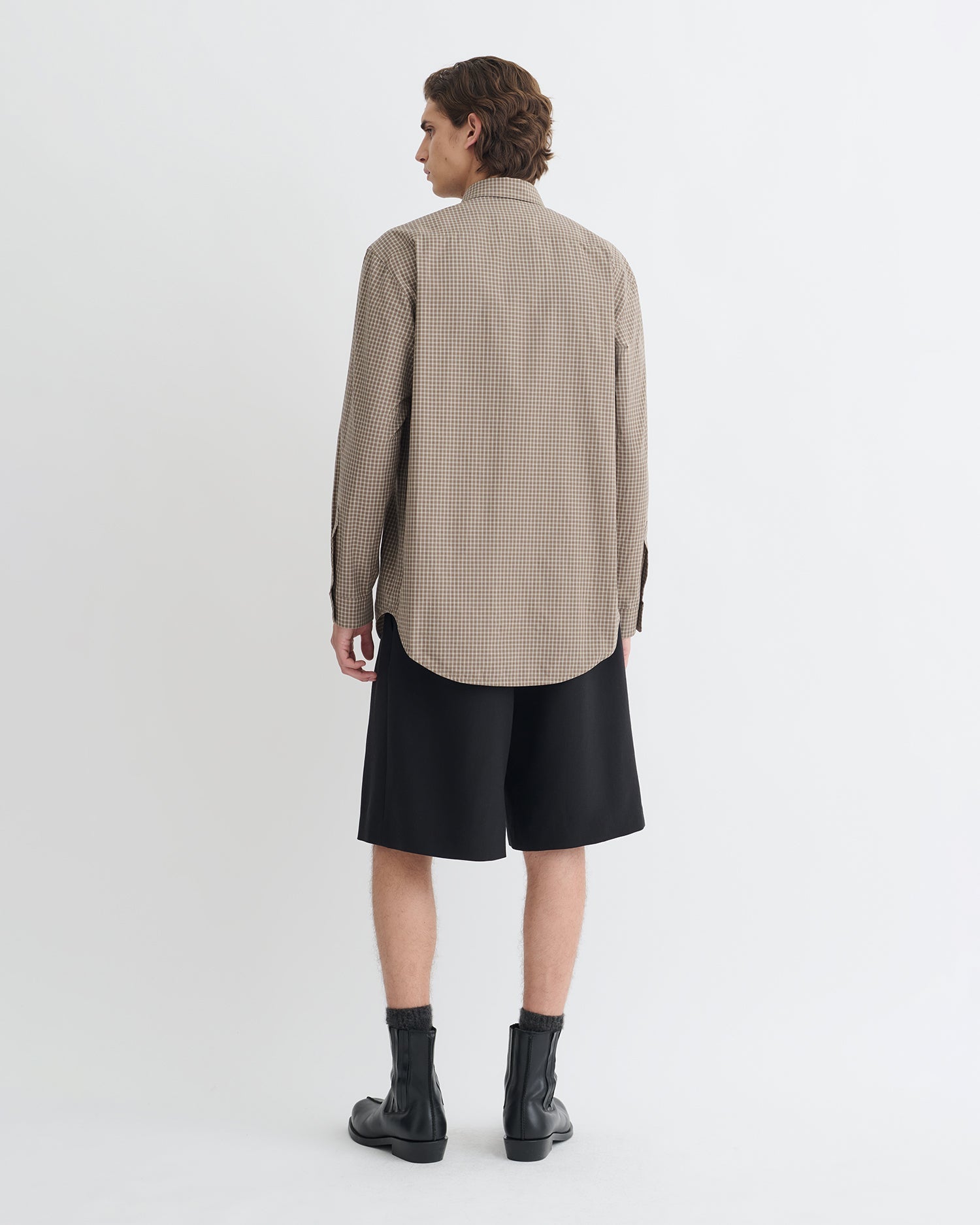 Chemise à manches longues à carreaux micro marron crème pour homme avec poches poitrine