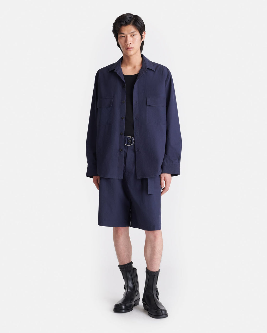Chemise boutonnée à manches longues en popeline épaisse bleu marine à col classique