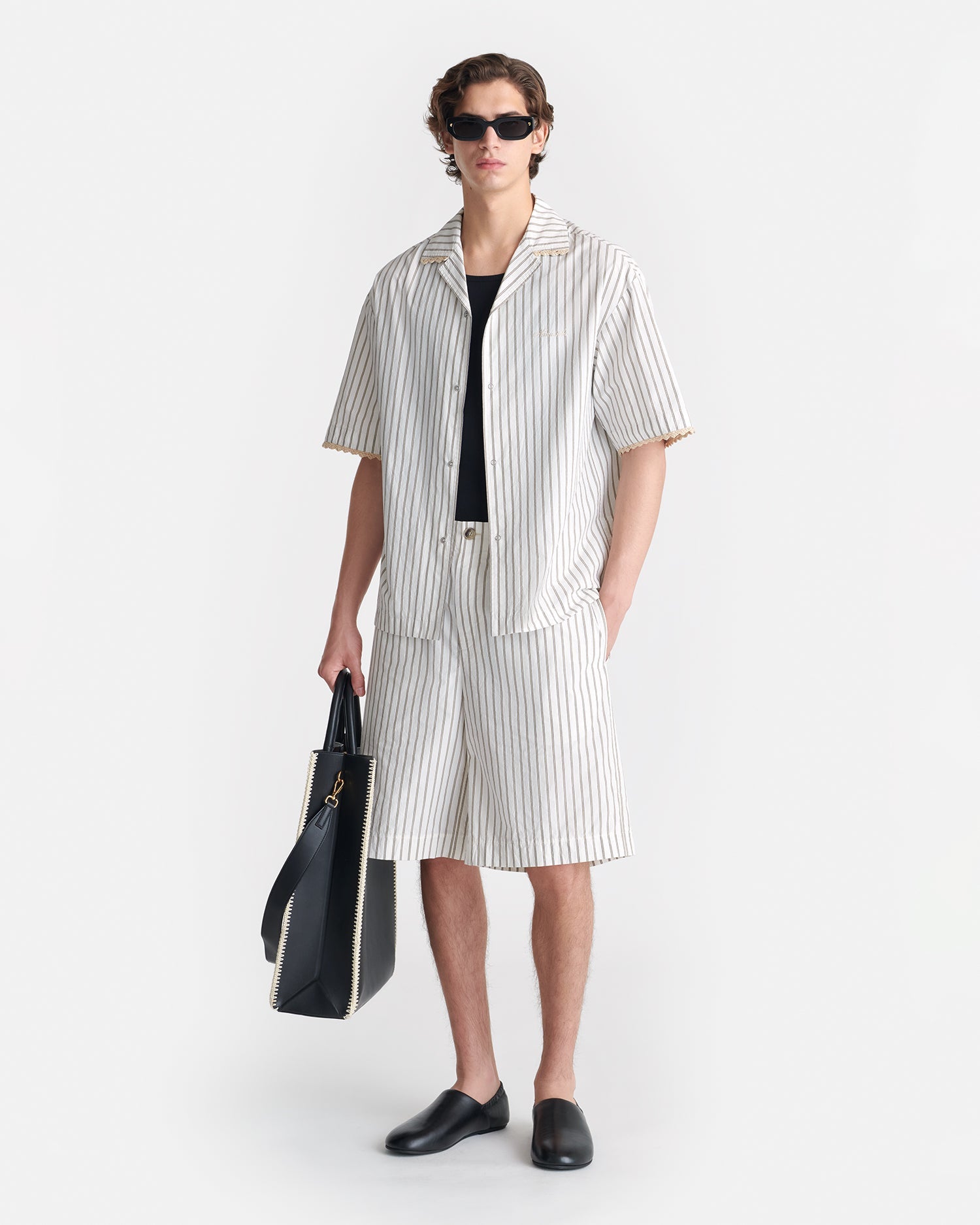 Short Bermuda oversize taille haute évasé à rayures crème pour homme