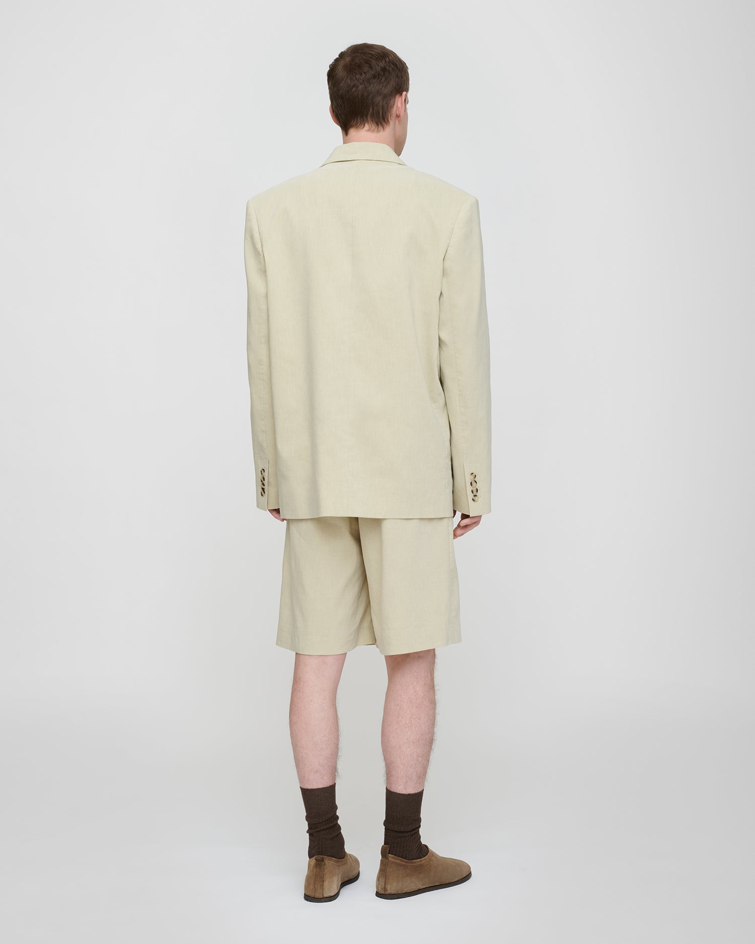 Short en lin plissé coupe ample, vert sauge délavé
