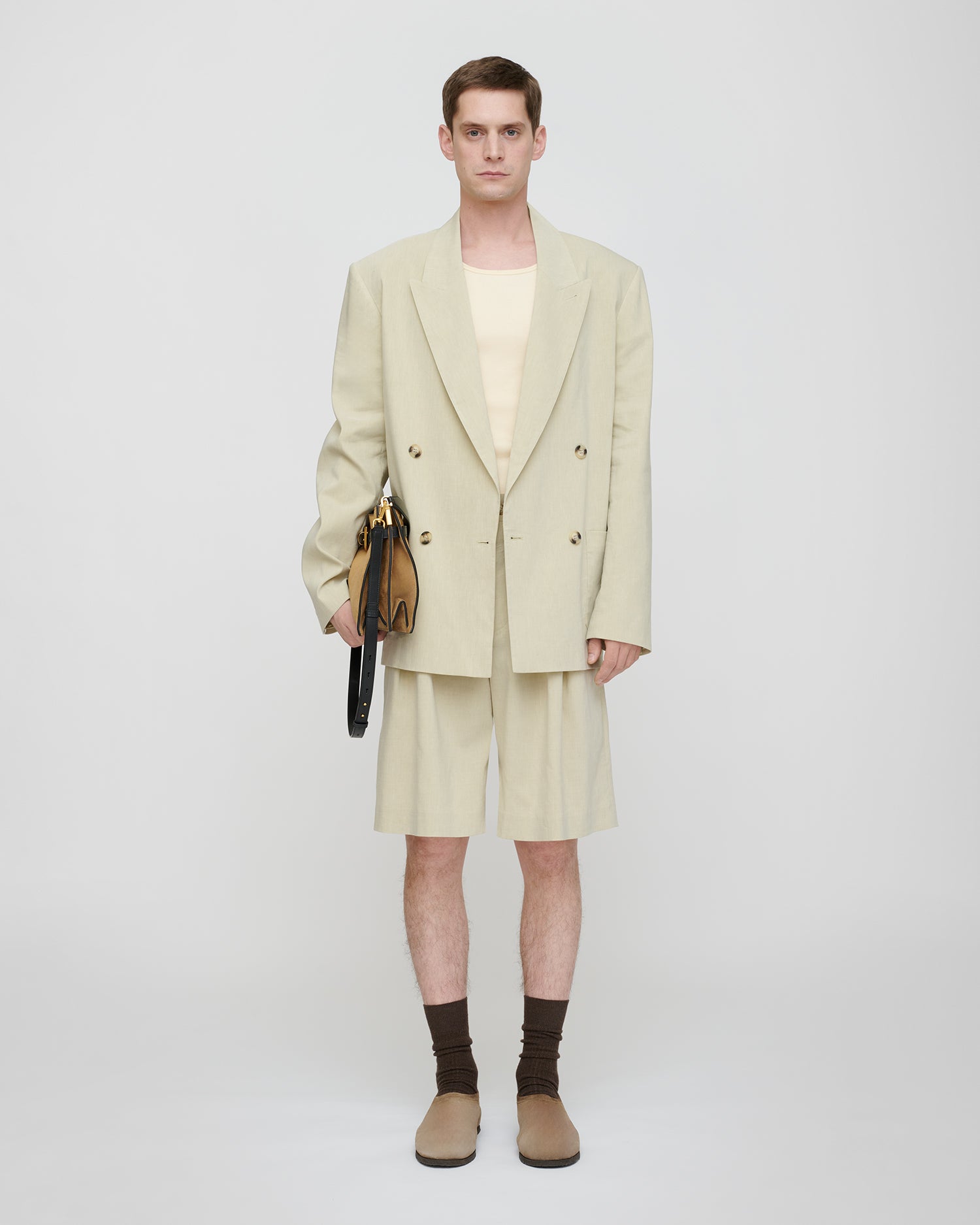 Short en lin plissé coupe ample, vert sauge délavé