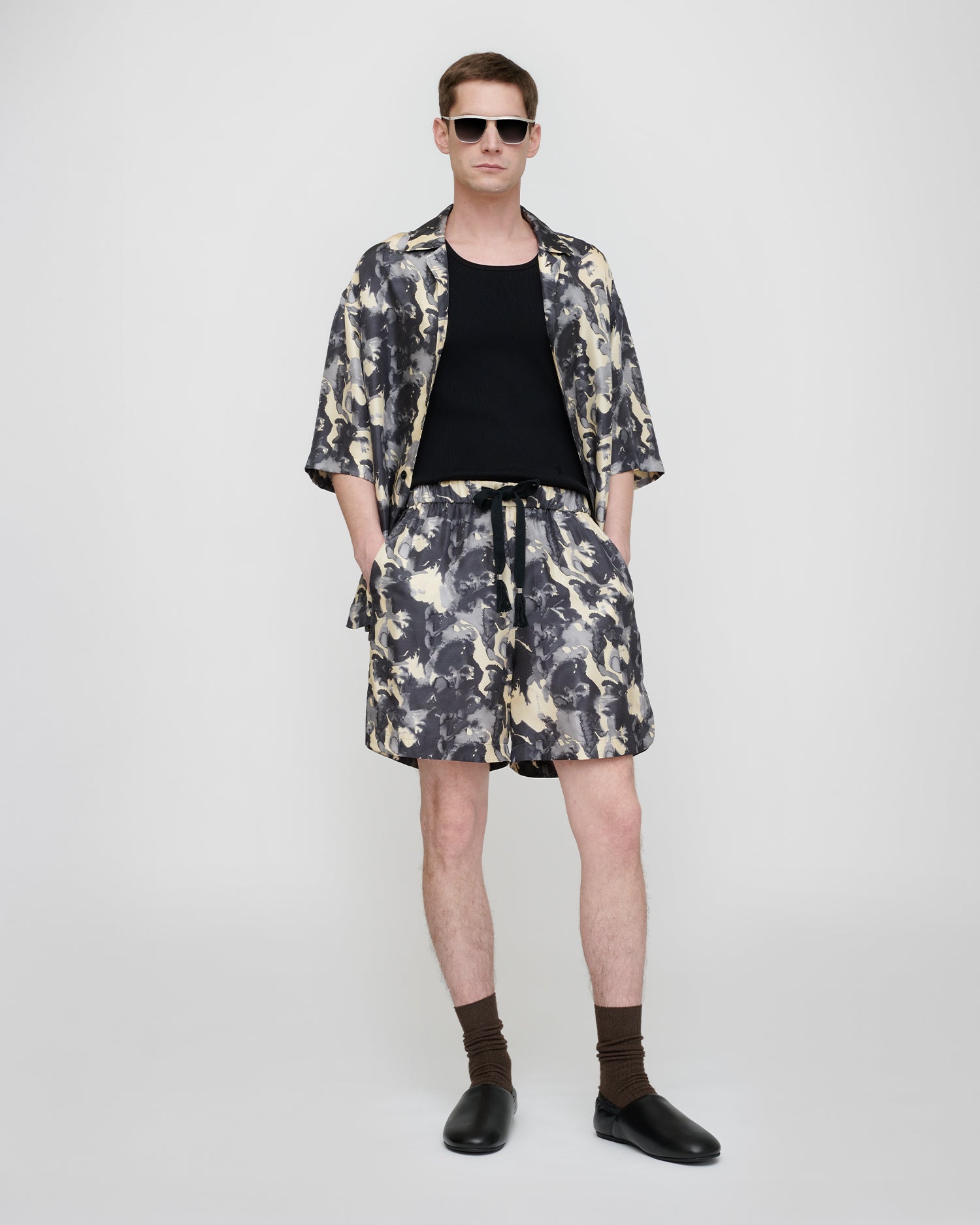 Chemise homme en twill de soie à manches courtes et imprimé aquarelle abstraite multicolore