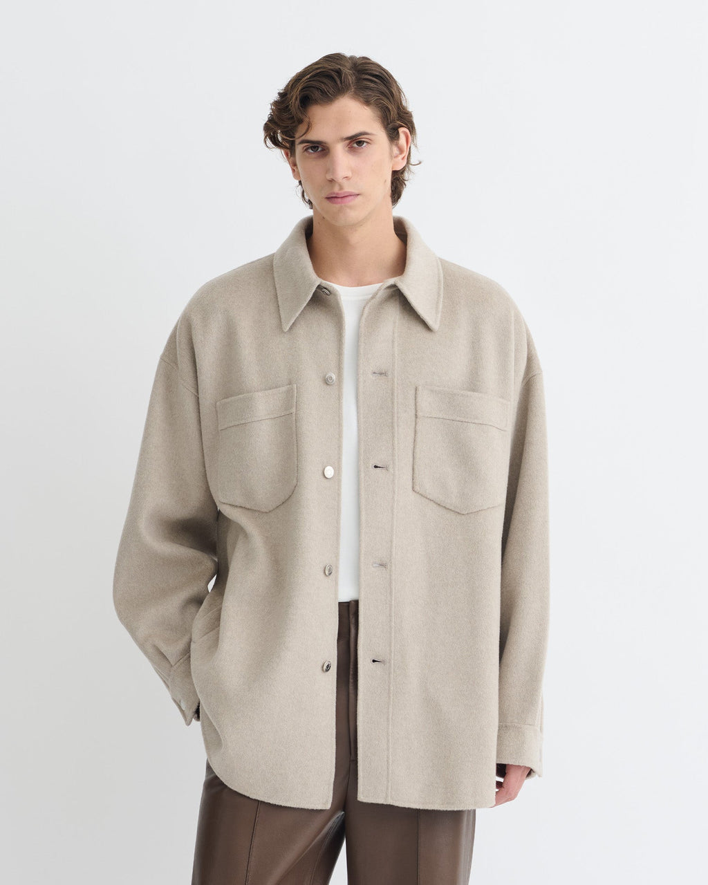 Surchemise double laine oversize veste boutonnée beige clair