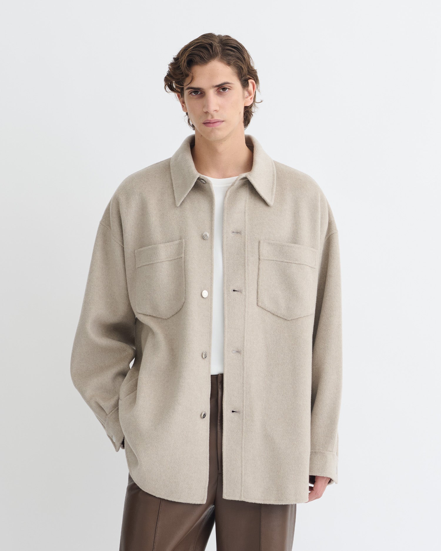Surchemise double laine oversize veste boutonnée beige clair