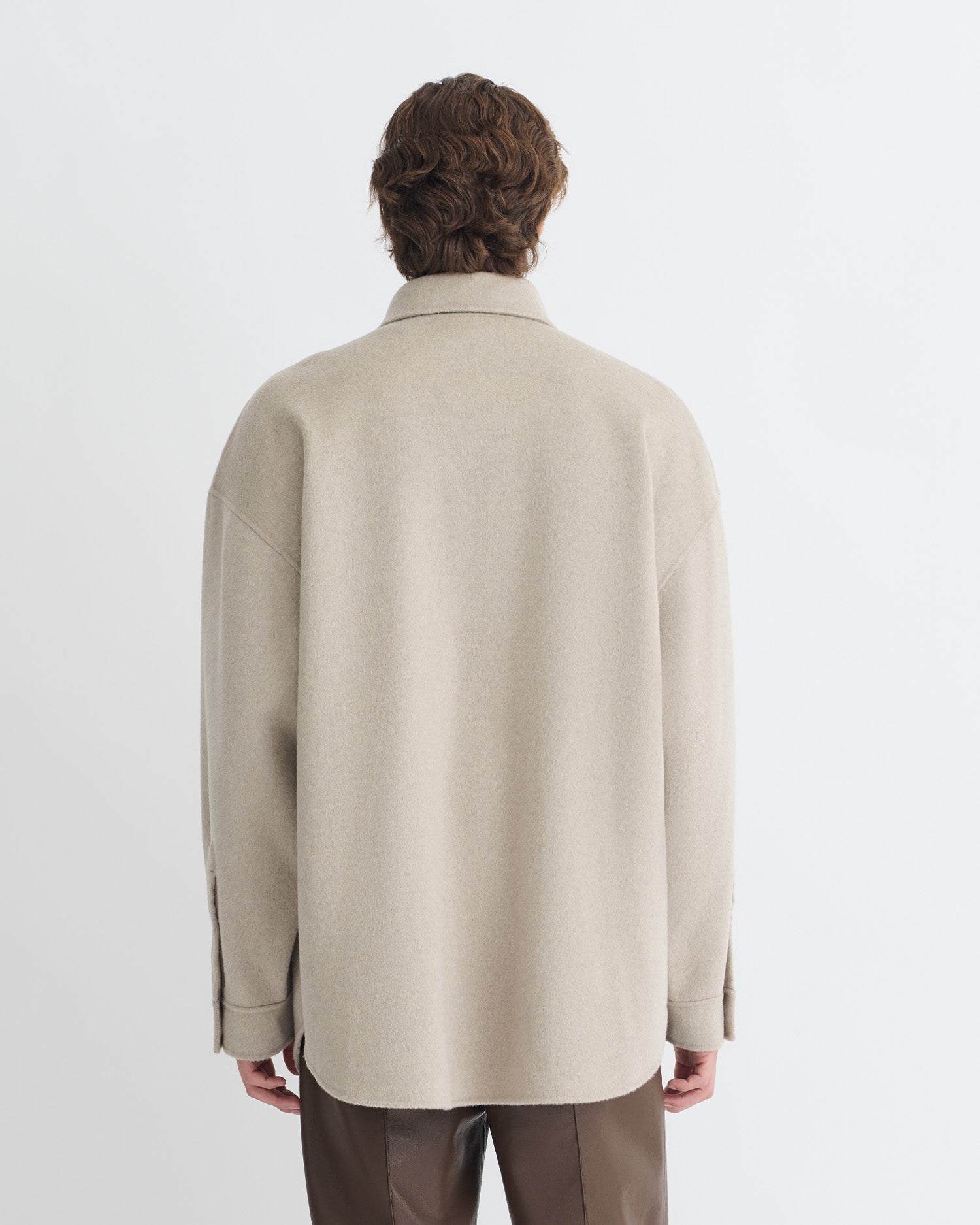 Surchemise double laine oversize veste boutonnée beige clair