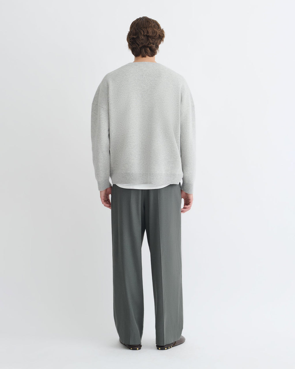 Pull ras-du-cou oversize en laine mérinos jacquard motif gris clair et crème
