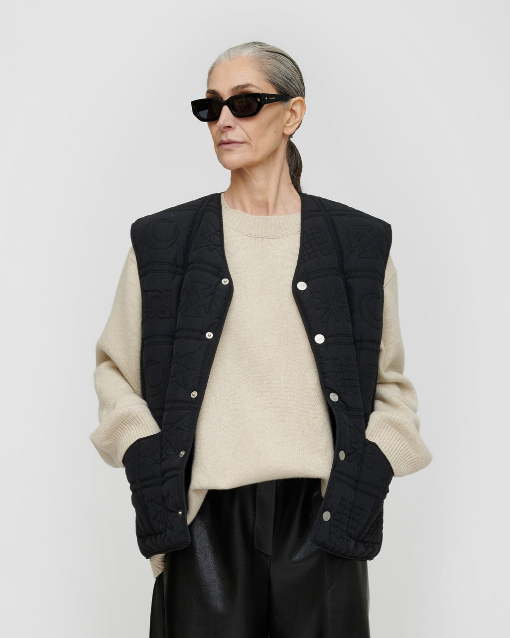 Pull col rond en laine et coton mélangés coupe classique crème