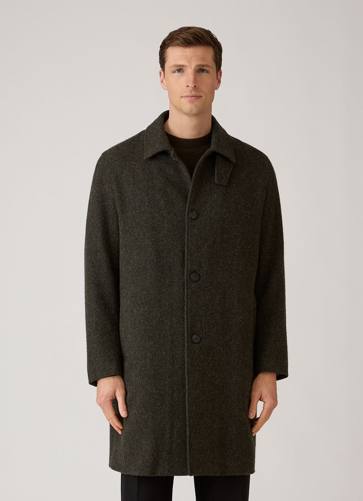 Pardessus en tweed de laine d'agneau vert loden coupe classique avec boutons en corne