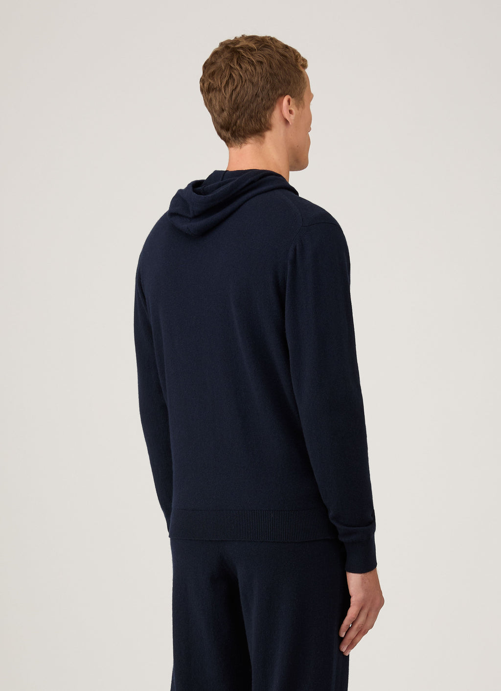 Sweat à capuche zippé en cachemire bleu marine pour homme avec poches plaquées Coupe droite