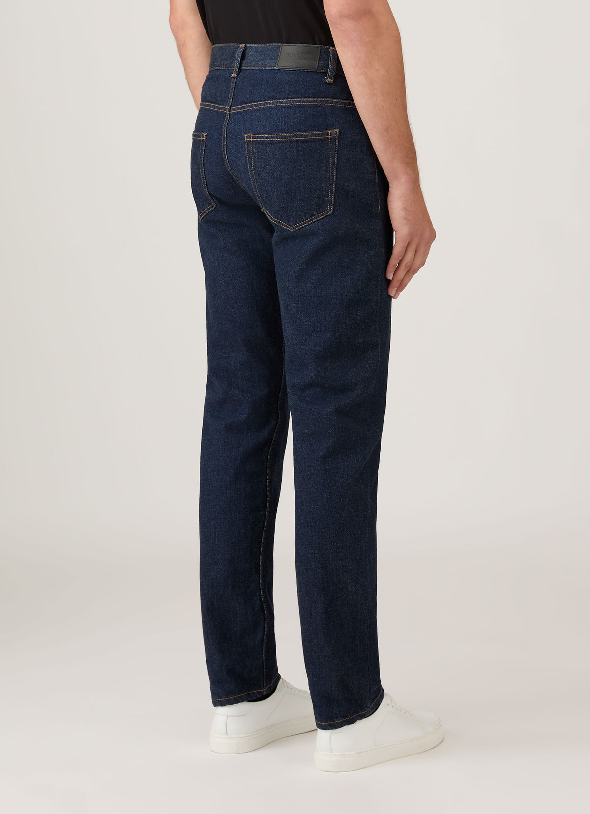 Jean coupe droite délavage foncé Regular Fit bleu marine