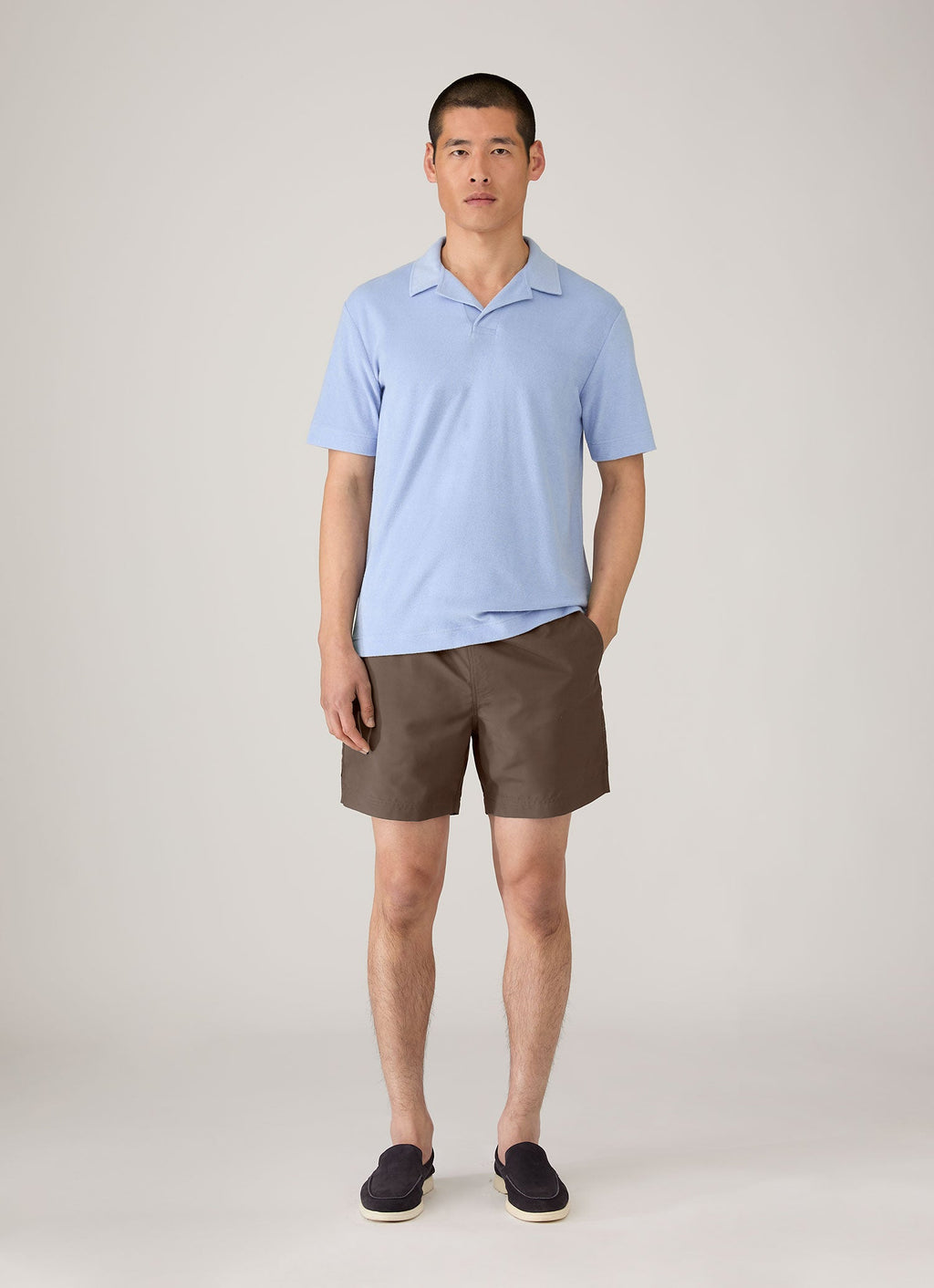 Short de bain mi-long marron foncé avec cordon de serrage, séchage rapide, recyclé