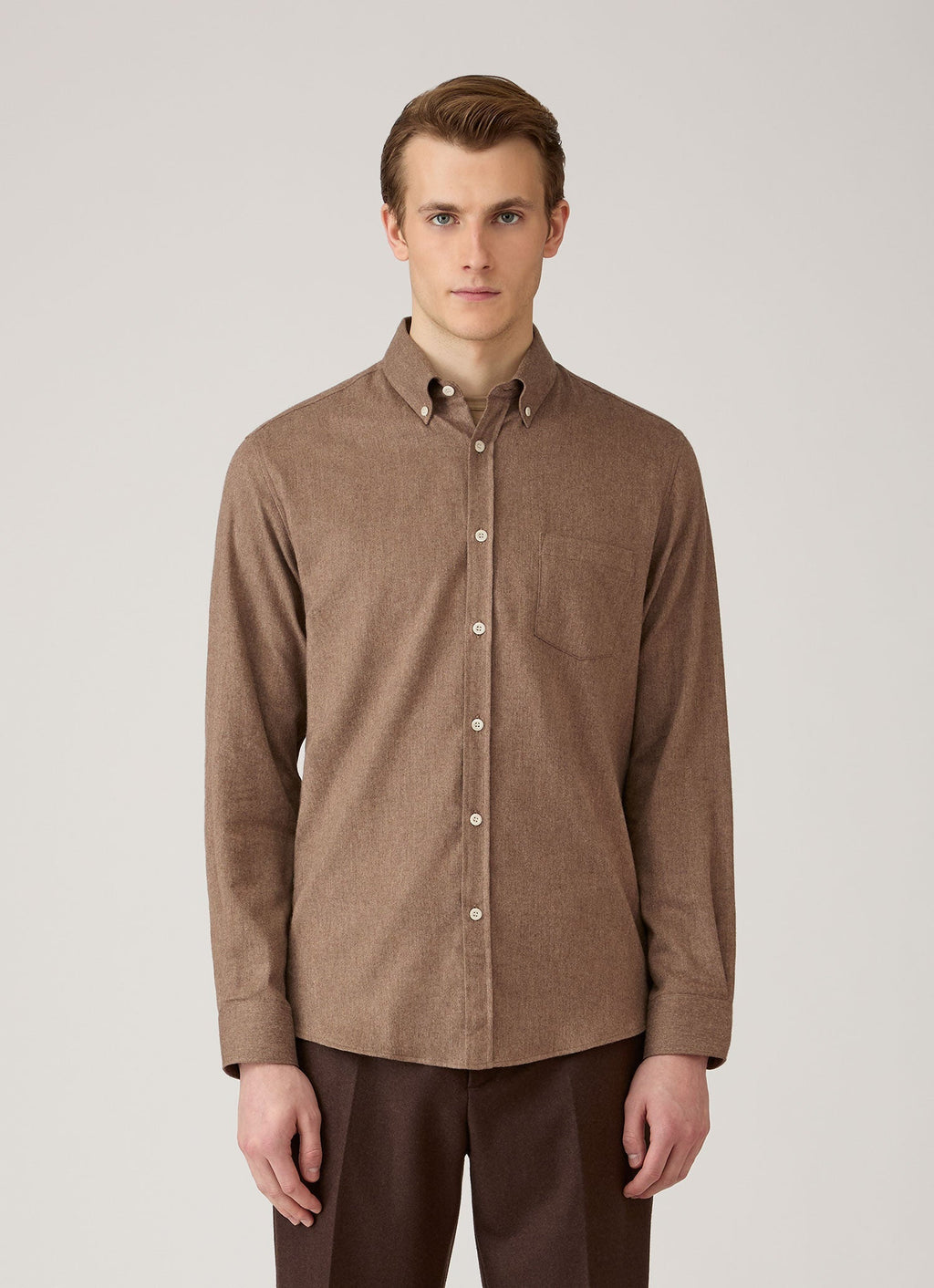 Chemise boutonnée en flanelle de coton brossé marron cèdre à manches longues