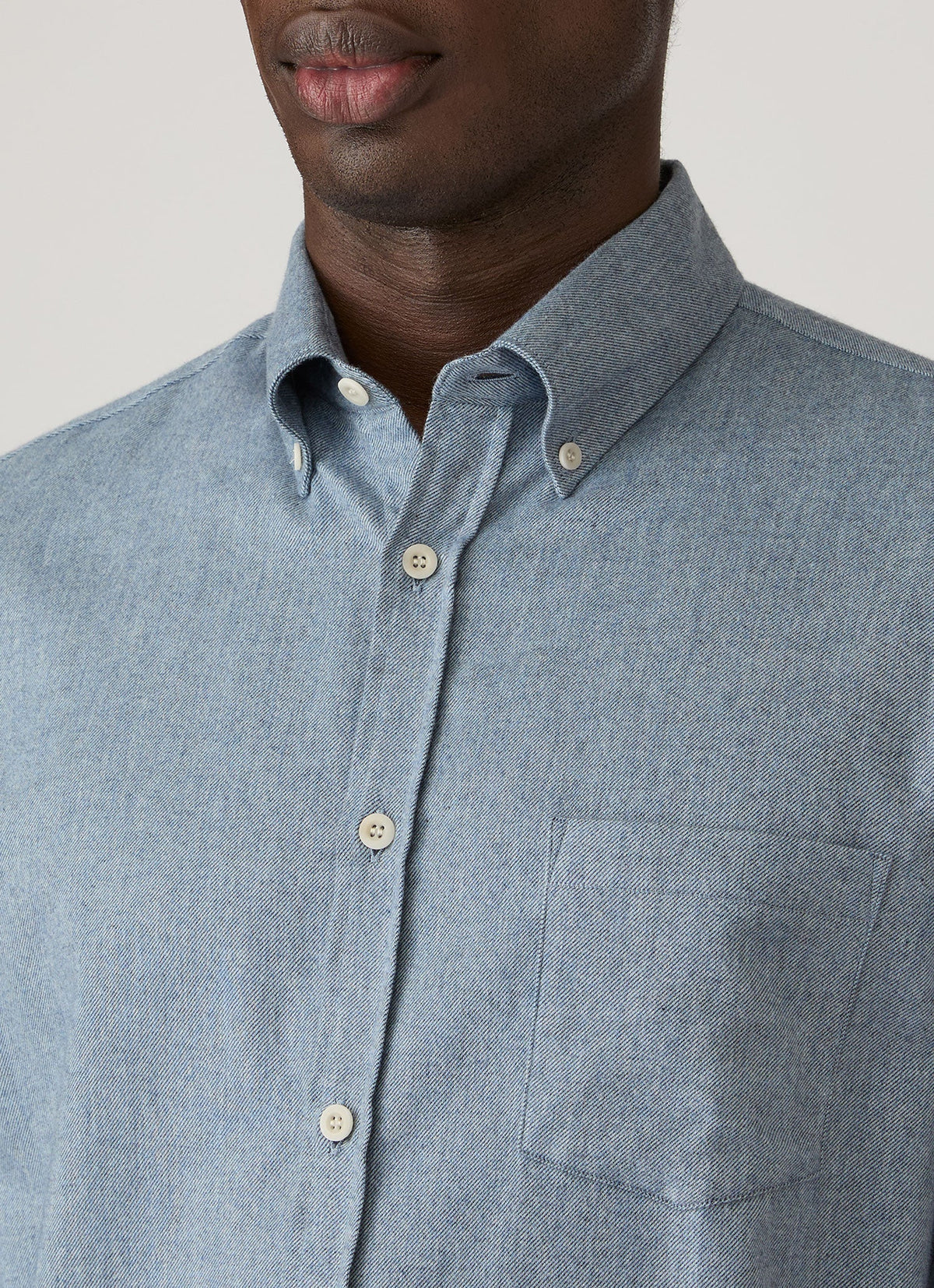 Chemise boutonnée en flanelle de coton brossé mélangé bleu poudré