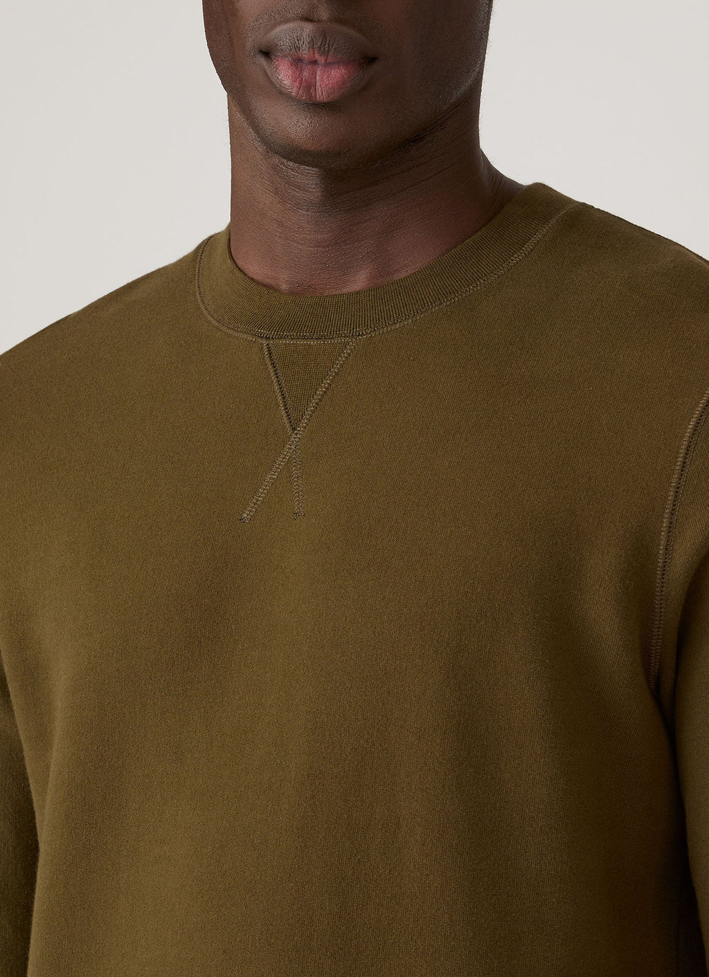 Sweat-shirt ras du cou en molleton de coton vert loden Coupe droite Manches longues