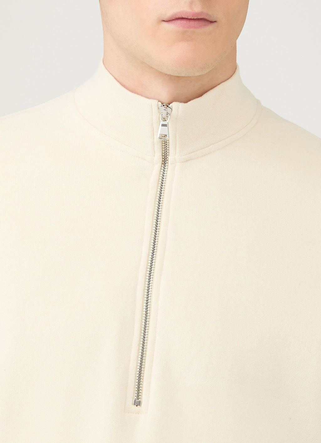 Sweatshirt en coton bouclette pour homme, demi-zip, coupe décontractée, coloris écru naturel