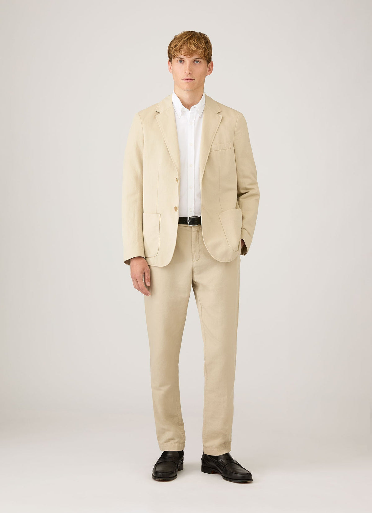 Pantalon coupe droite en coton et lin, coloris beige noisette