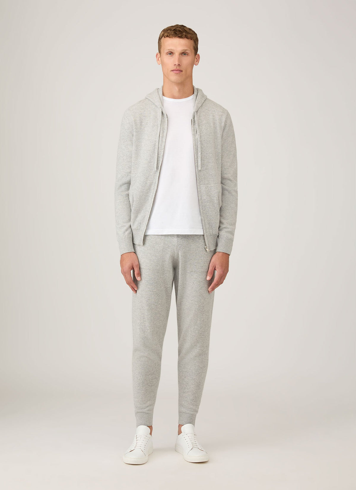 Pantalon de survêtement en maille de cachemire gris chiné à coupe décontractée et cordon de serrage