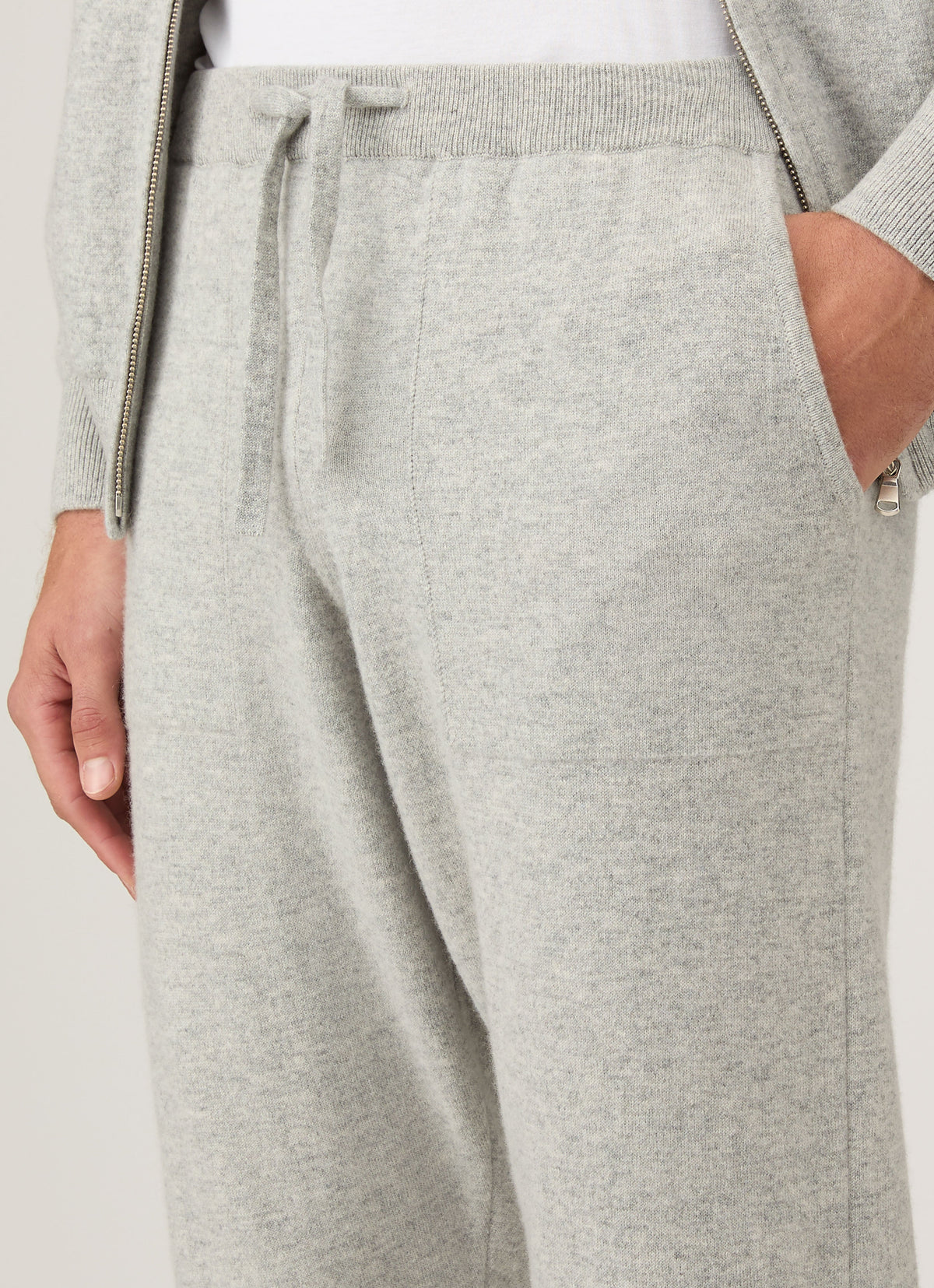Pantalon de survêtement en maille de cachemire gris chiné à coupe décontractée et cordon de serrage