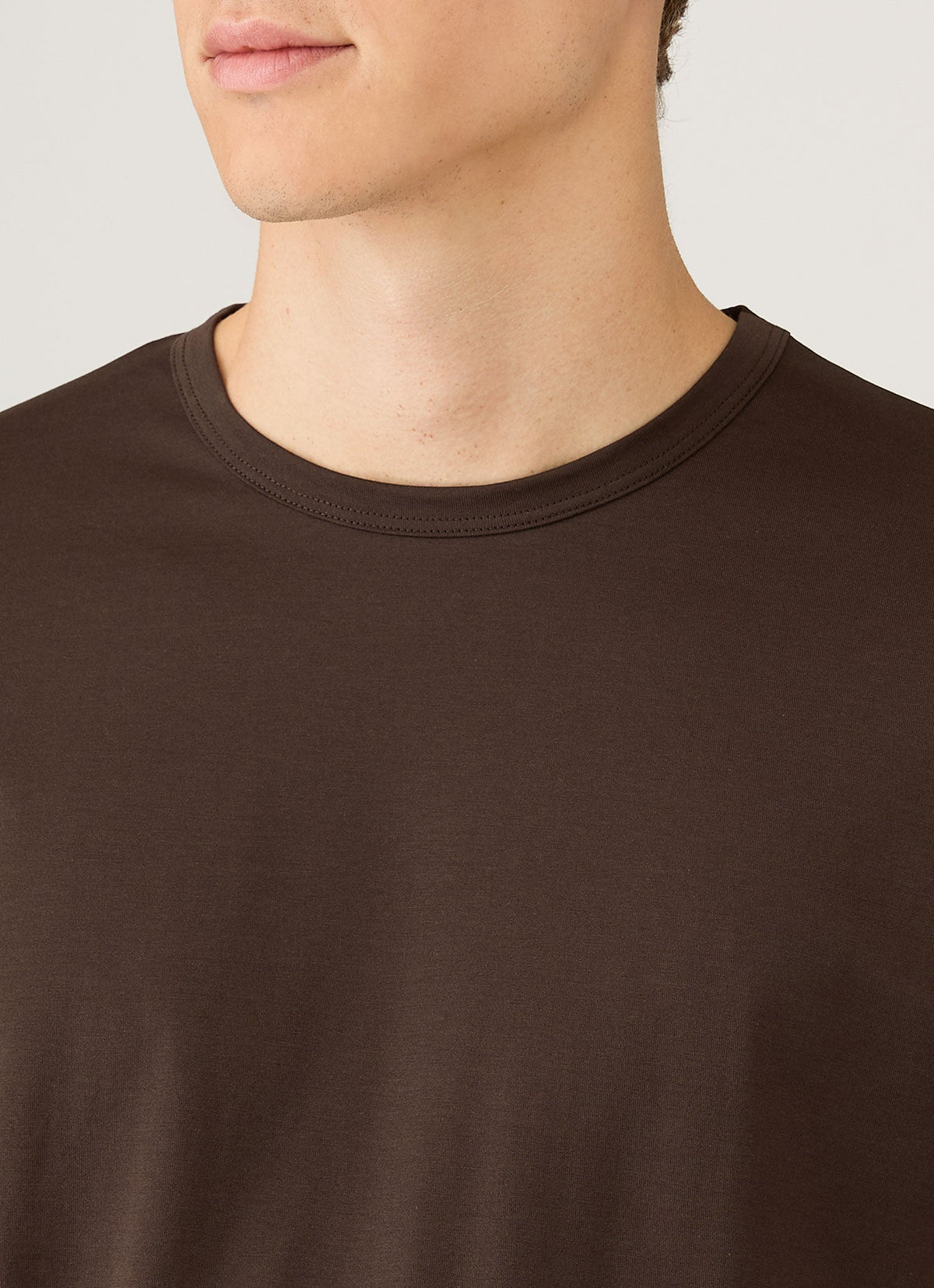 T-shirt en coton à manches courtes coupe slim marron chocolat foncé